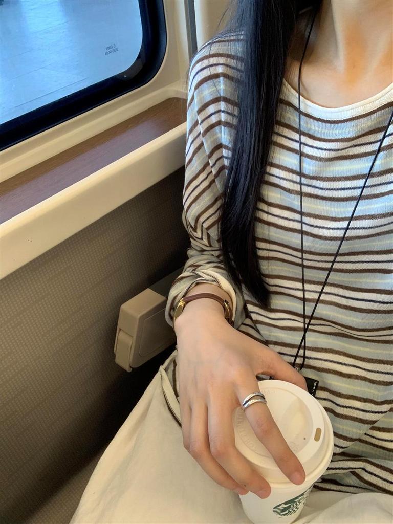 Women's Lazy Style Striped Knit Long-Sleeve T-Shirt - Unique, Pretty Summer/Fall Top with Sun Protection