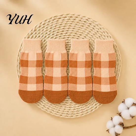 Pet Foot Protection for Hardwood Floors 4Pcs Plaid Dog Socks, Anti-Slip Paw Covers with Adjustable Socks to Prevent Scratching Straps, Breathable