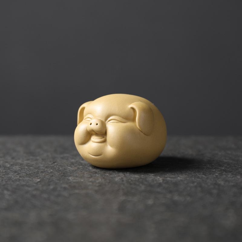 

1Pcs Tea Pet Purple Clay Lovely Pig Ornament Small Tea Pets Tea Table Lucky Decoration Accessories