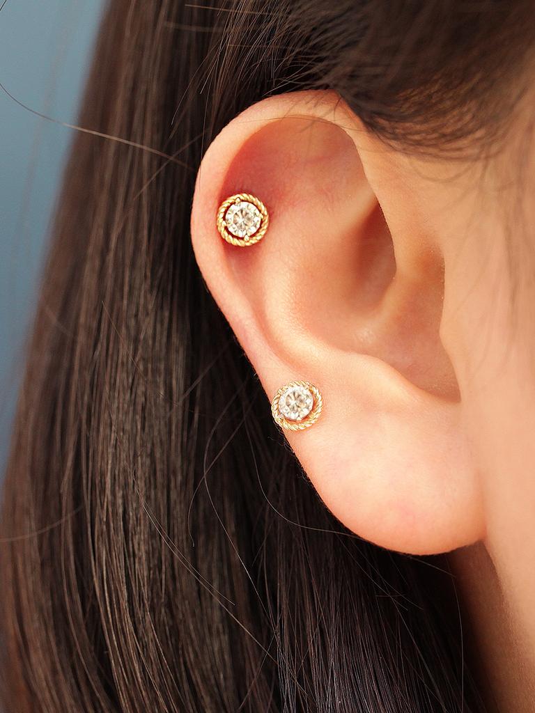 Minimalpiercing 14K Twisted Round Cubic Piercing Earrings