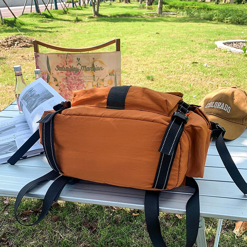 Men's Outdoor Hiking Mountaineering Bag Large Capacity Travel Backpack Women's Lightweight Computer Backpack Student Schoolbag