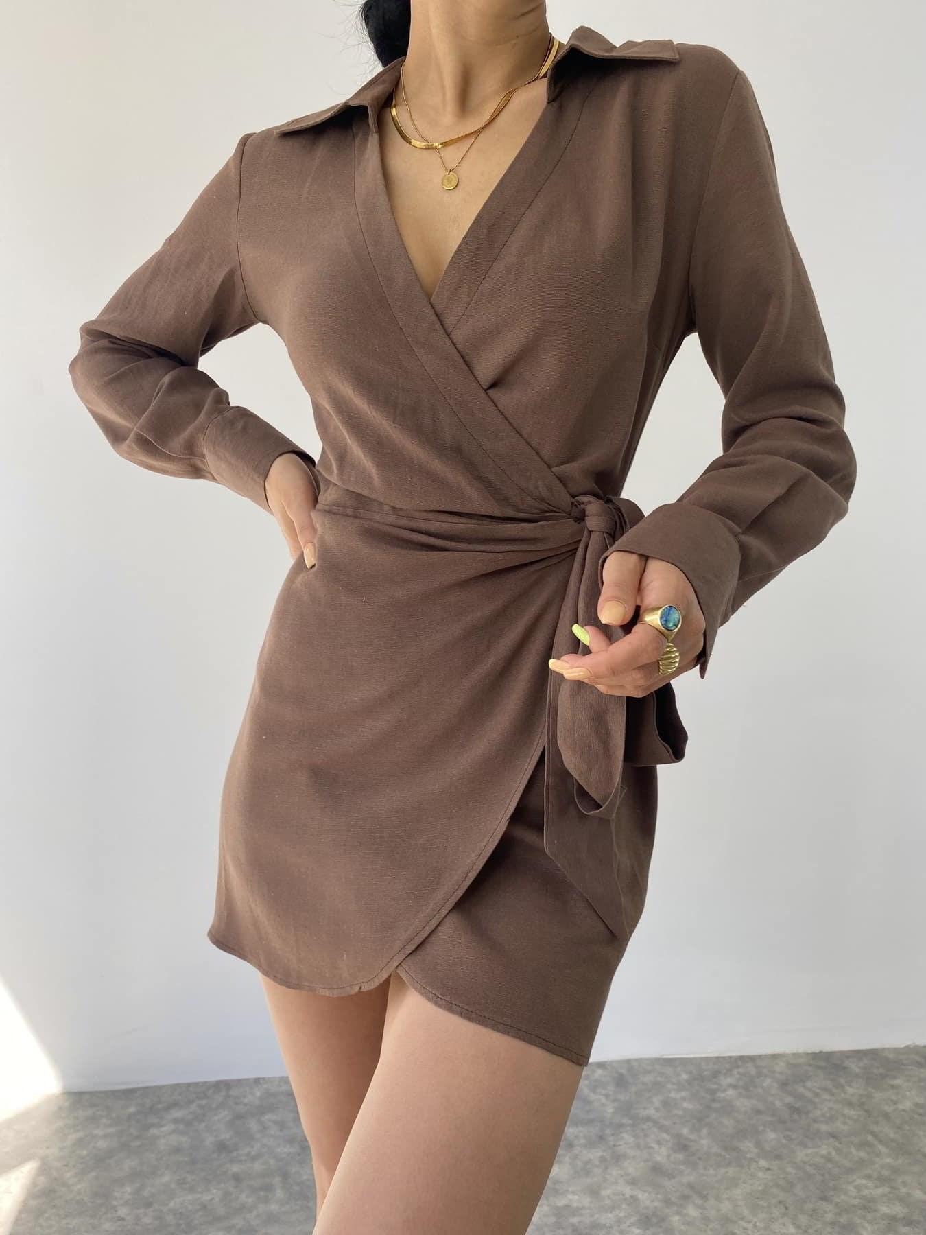 

Коричневое льняное платье Talia