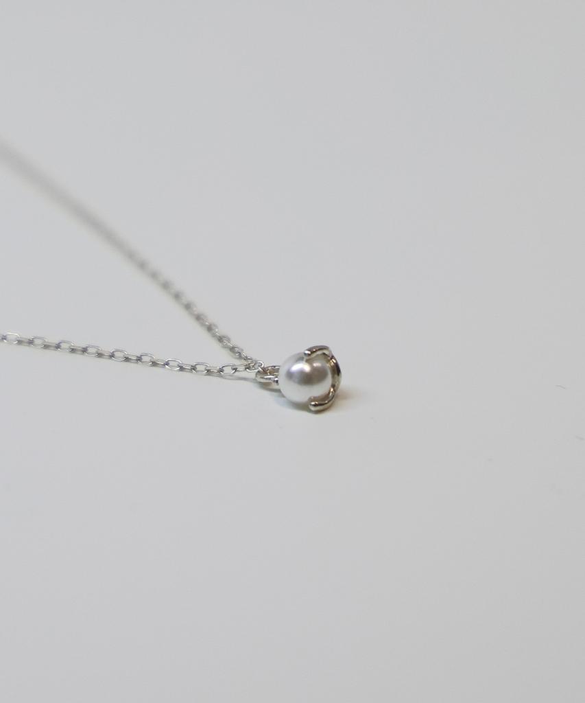 Febor Tulip Pearl Necklace_Silver