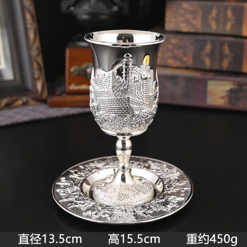 Elegant Zinc Alloy Shot Glass Set With Tray Vintage Style Whiskey Cup Home Bar Golden Finish 2-Piece Luxury