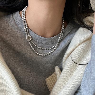 Zircon Double-layer Pearl Square Necklace Light Luxury Niche Versatile Collarbone Chain Fashionable and Elegant High-end Necklace