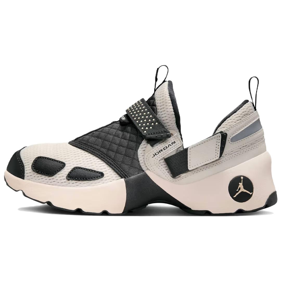 Air Jordan Trunner LX HQ2164-102 36.5