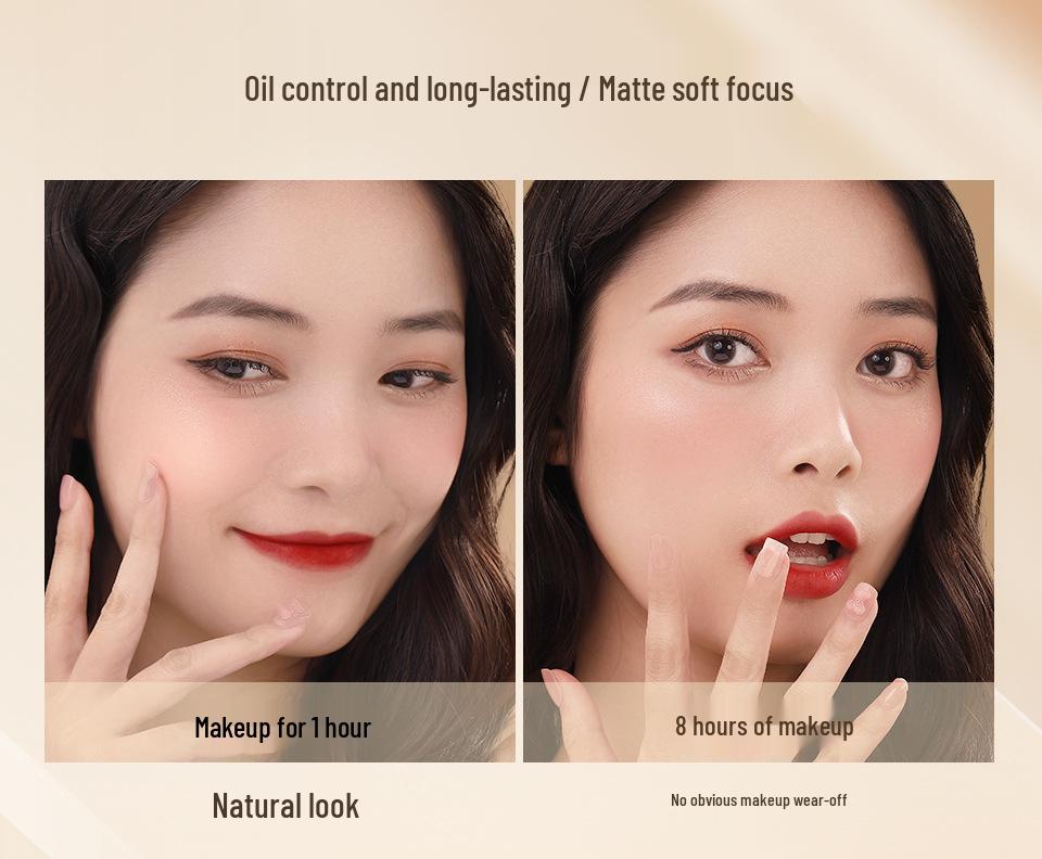 O.TWO.O Silky Skin Oil-Control Setting Powder & Concealer - Honey Light SC025