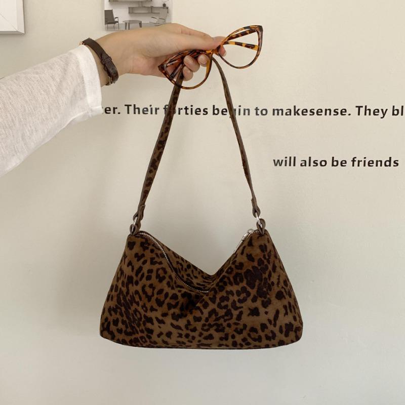 

Retro suede bag fashion portable small square bag autumn and winter new trend leopard print underarm shoulder bag women