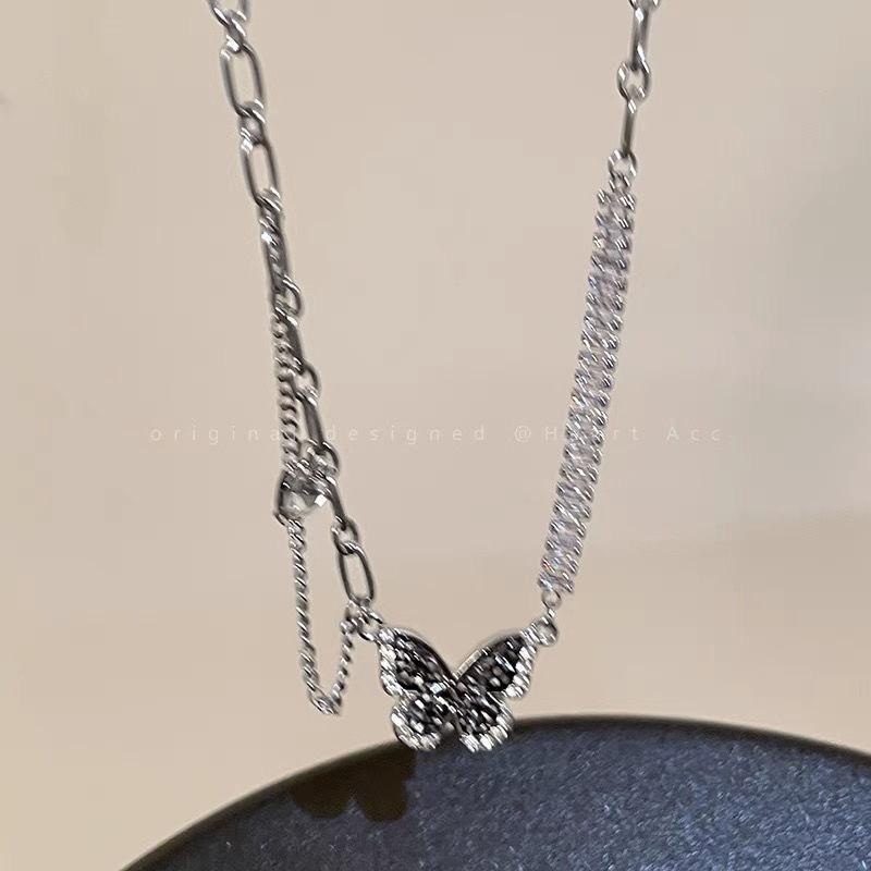Luxury Black Zircon Love Butterfly Necklace For Women Sweet Crystal Chain Tassel Pendant Necklace Clavicle Choker Collar Jewelry