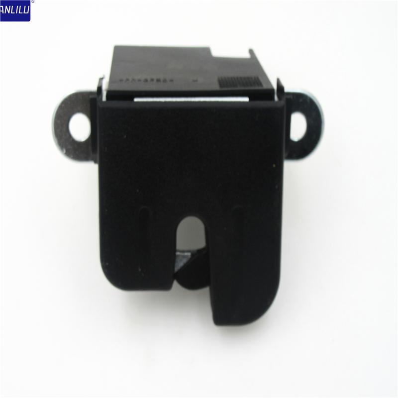 Tailgate Boot Lock 1K6827505E Suitable for Vw Golf Mk5 Mk6 Touran Passat B6 B7 1K6827505F