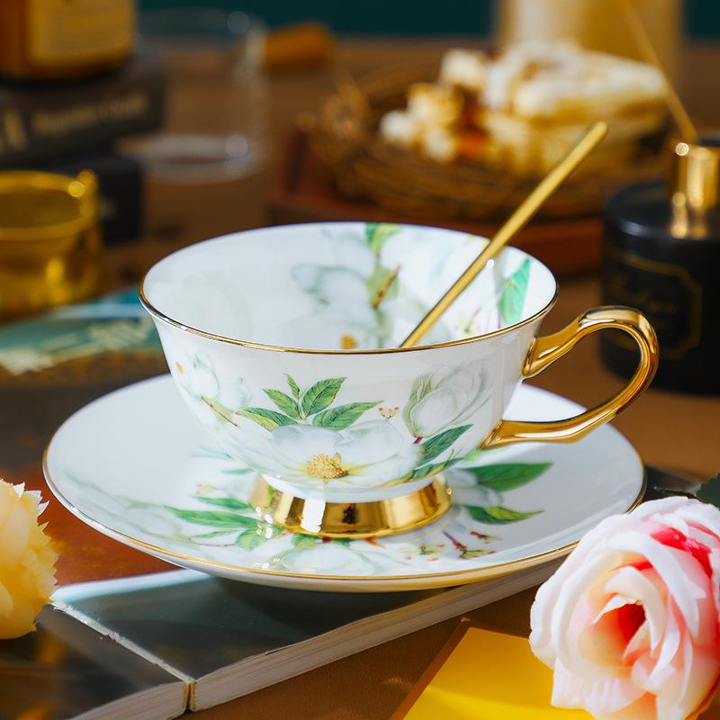Euro Style Bone China Afternoon Tea Saucer Set Ceramic Rose Flower Tea Coffee Cup for Home Kitchen Wedding