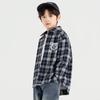 Parte superior (Meninos a partir de 4 anos) – Camisas