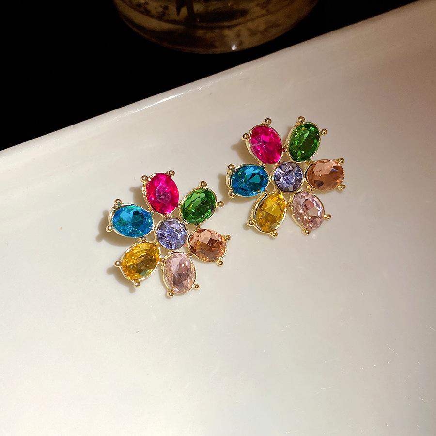 

Diamond-encrusted flower oval stud earrings necklace bracelet set light luxury high-end collarbone chain European and American jewelry women