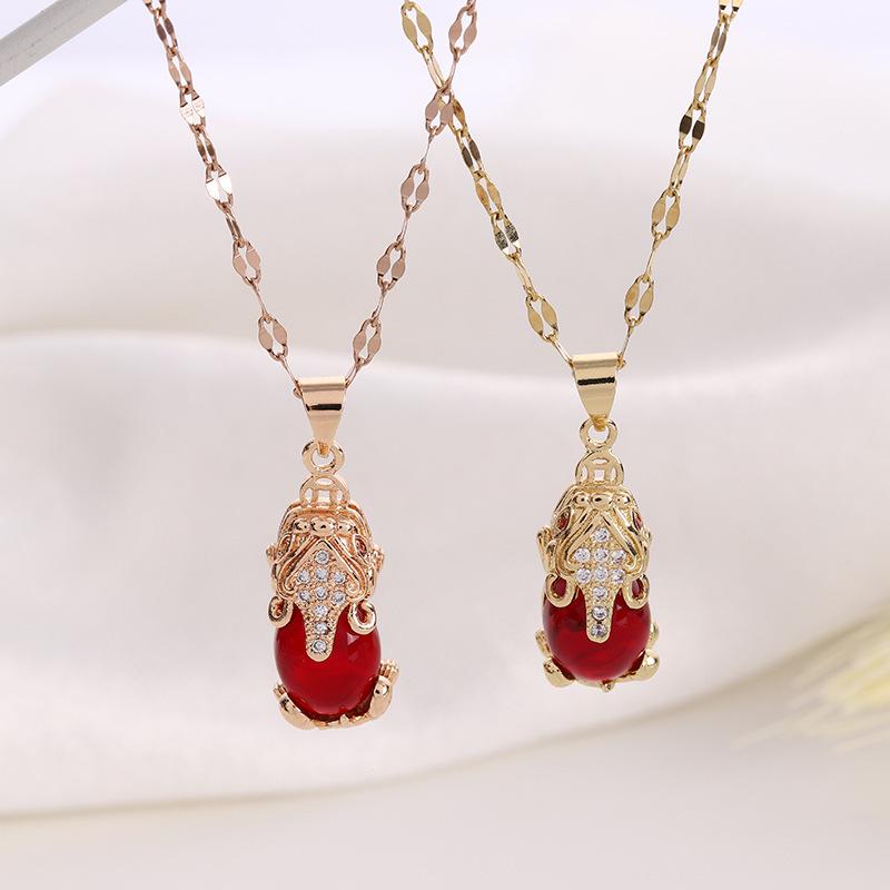 18K Gold Plated Red Lucky Pixiu Titanium Steel Necklace for Women - Trendy Clavicle Fashion Accessory