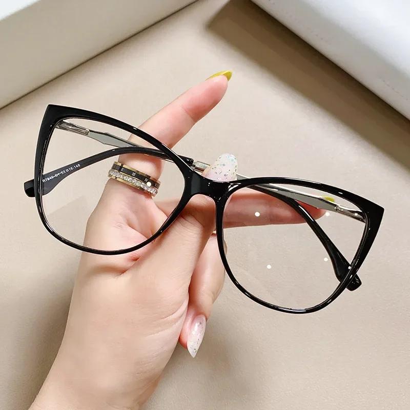 Anti Blue Light Eyewear Fashion Luxury Transparent Computer Glasses Frame Women Men Brand Designer Optical Spectacle Glasses