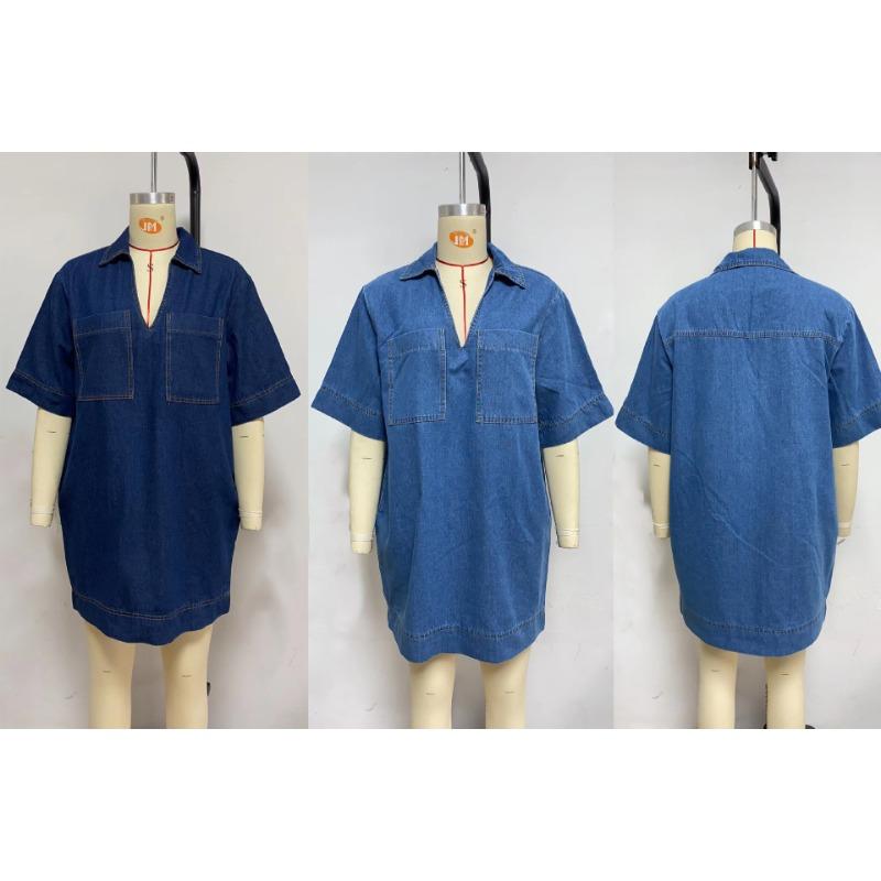 Abito di jeans da donna con risvolto, maniche corte e taglio ampio