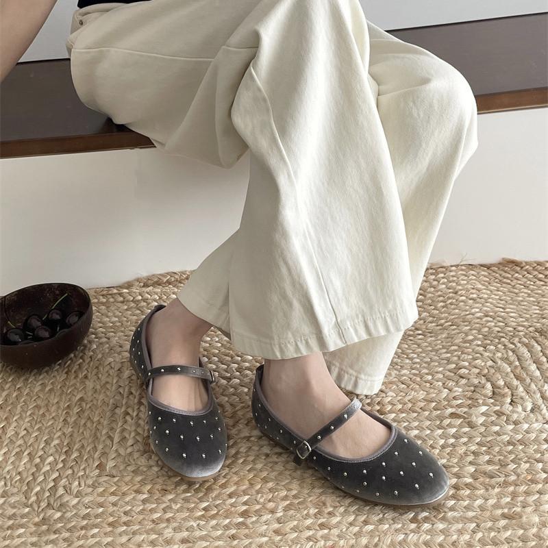 IPPEUM Women Ballet Flats Suede Round Toe Ballerinas Shoes Mujer Buckle Straps Mary Janes Shoes