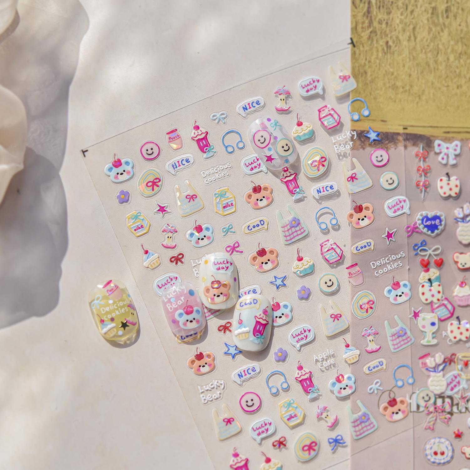 

Tomoni Shell Light Nail Stickers: Cute Healing Dessert Bear for All Nail Lengths