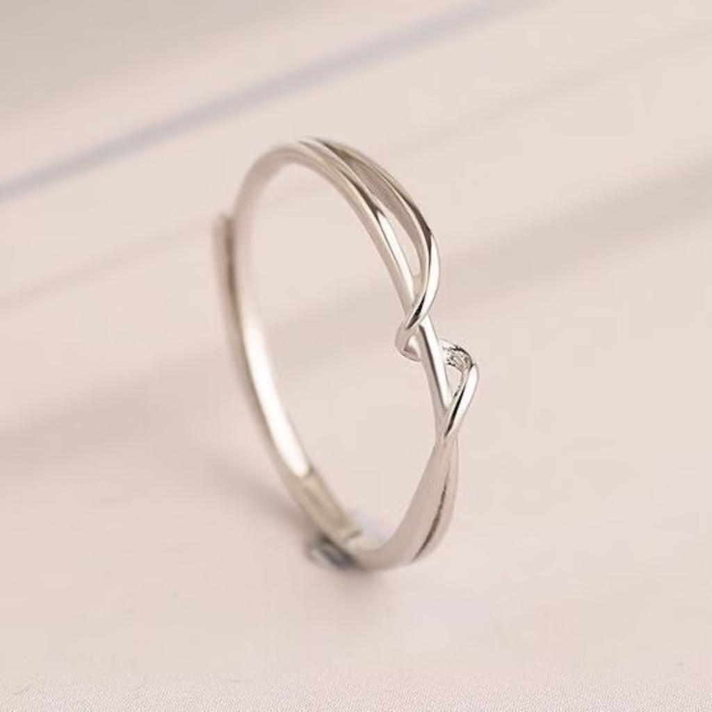 Anillo de Moda Minimalista para Dedo Diseño Único Estilo de Nicho Pequeño Banda Ajustable Accesorio de Joyería Metálica Sencillo para Uso Diario