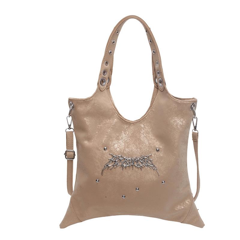 Women's underarm bag shoulder bag with rivets crossbody bag PU bucket bag Korean fashion new