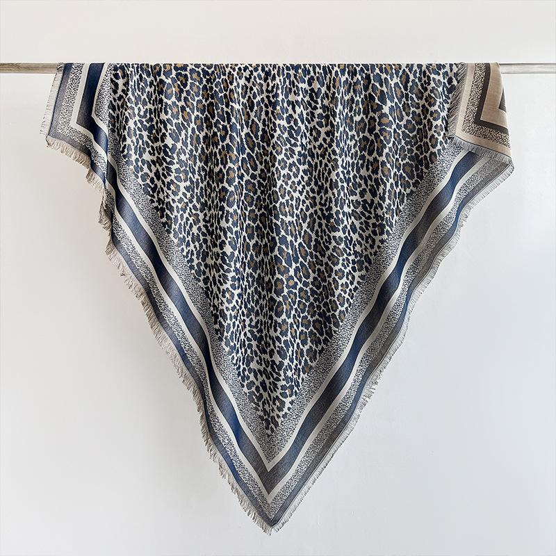 Spring and Autumn new rice gray leopard print scarf women's double-sided imitation cashmere thickened warm fringed large square scarf shawl dual-p