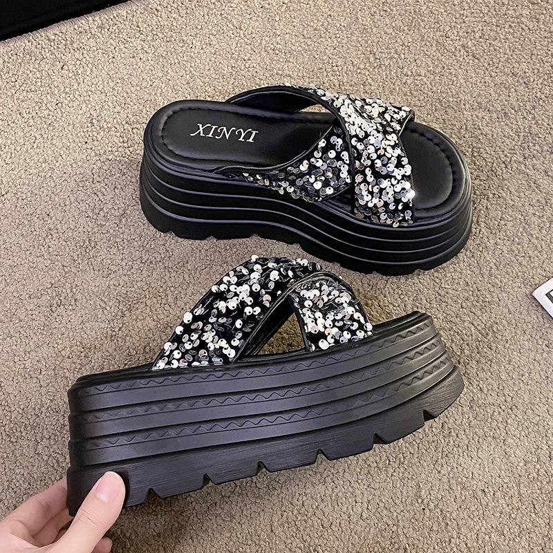 Muffin heel color thick-soled cool slippers women's wear popular round head new summer fashion sequined high-heeled sandals women