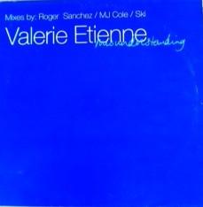 

12inch Record VALERIE ETIENNE - Misunderstanding CUP049P Clean Up Record 1998 UK Dance & Electronica Used