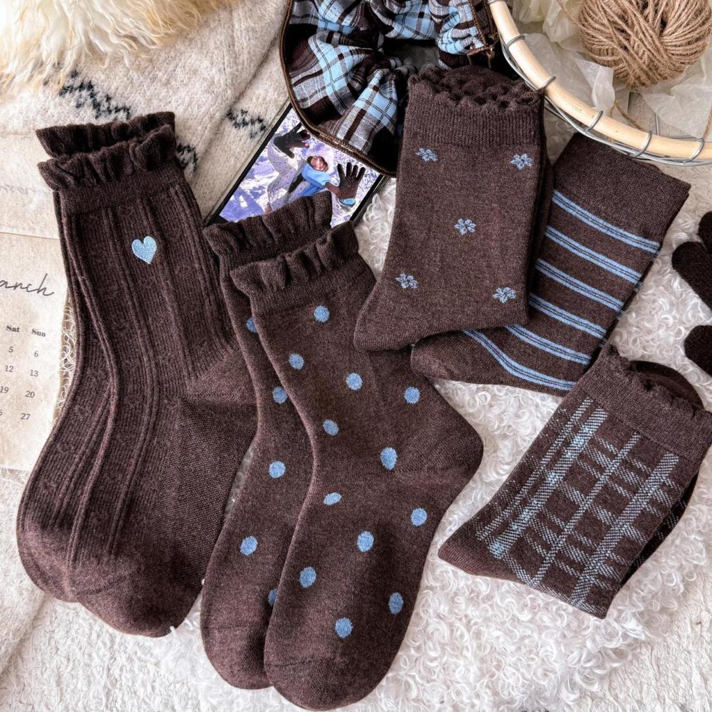 Female Winter  Thickened Warm Love Stripe Broken Flowers in The Tube Pile Socks