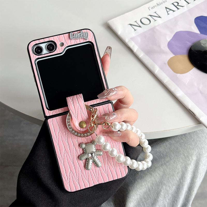 Xiaoxiang Feng Rhinestone Bear Phone Case for Samsung Zflip5 Flip Folding XFLIP Portable Pearl