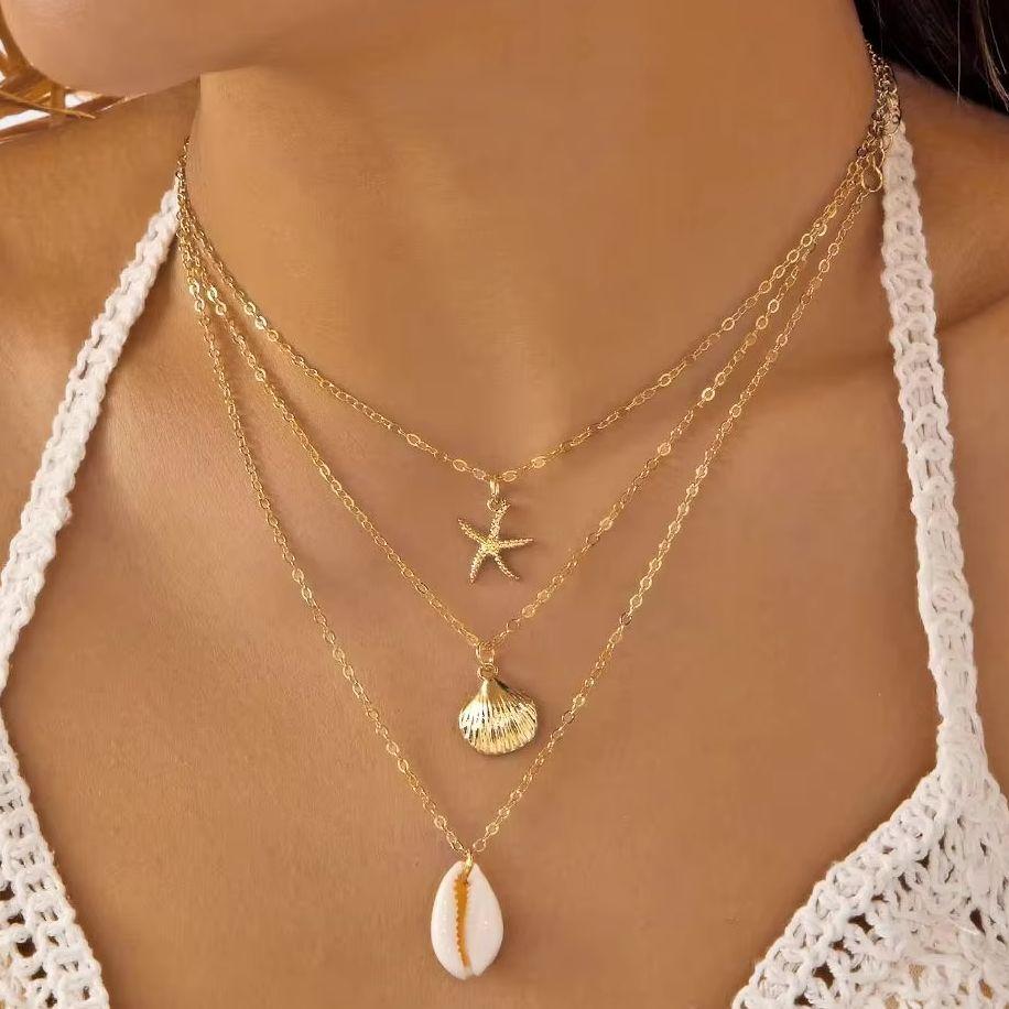 Boho Multilayered Necklace for Women Gold Color Starfish Scallop Shell Pendant Choker Chain Summer Beach Jewelry Accessories Gif