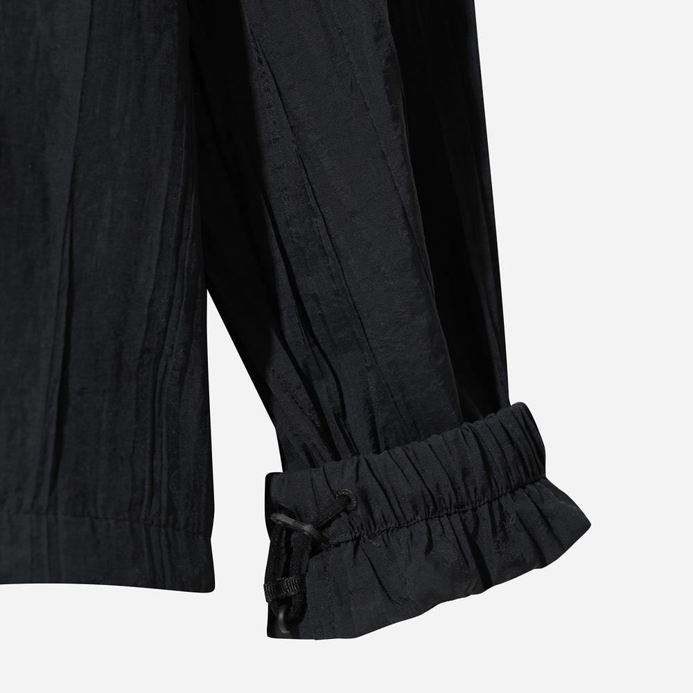 Dod Gencle Pleated Hooded Jacket (Black)