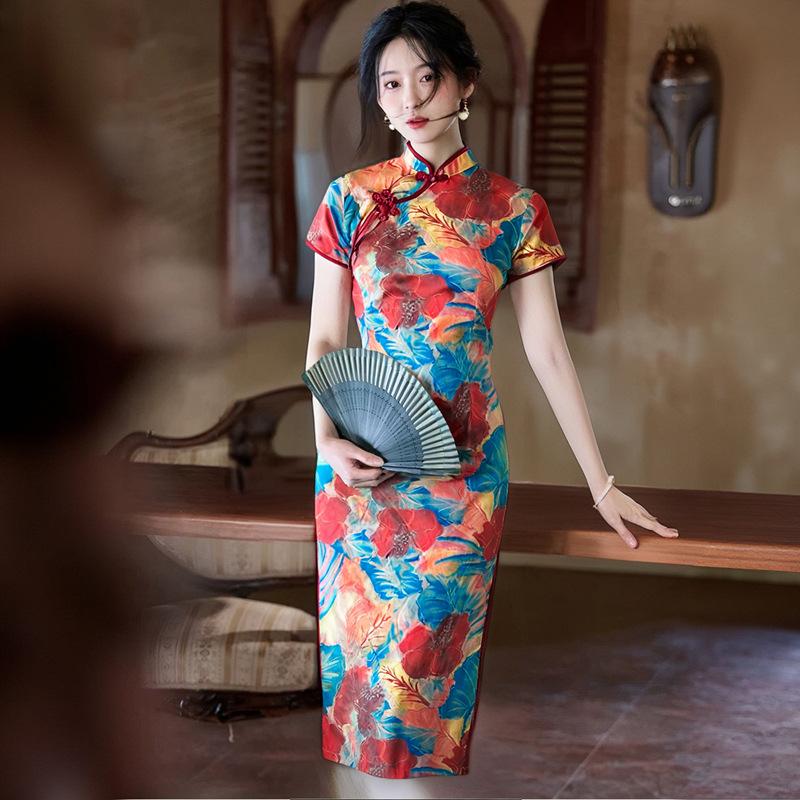 Xiaxin Elegant Retro Qipao 2025: Summer Slim Fit Dress for Young Women