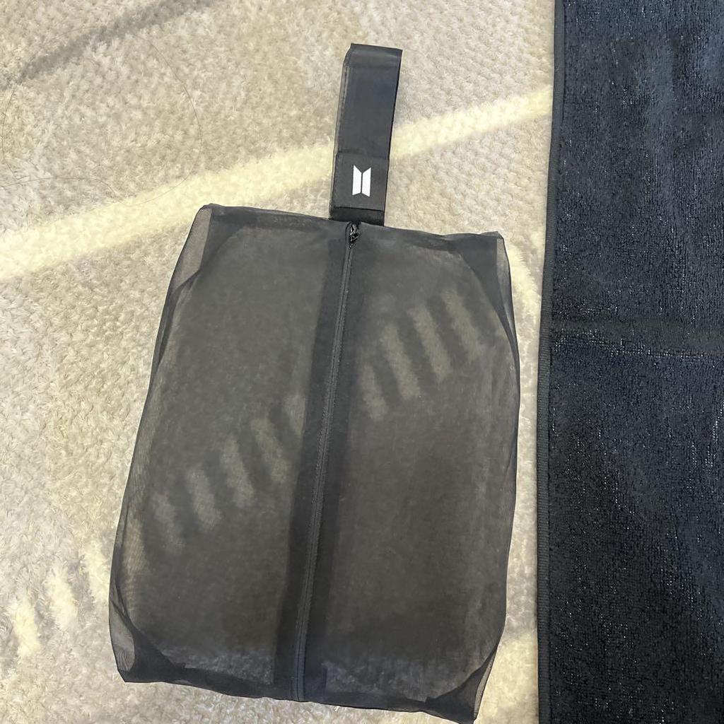[USED] BTS THE BEST BTS logo towel with pouch
