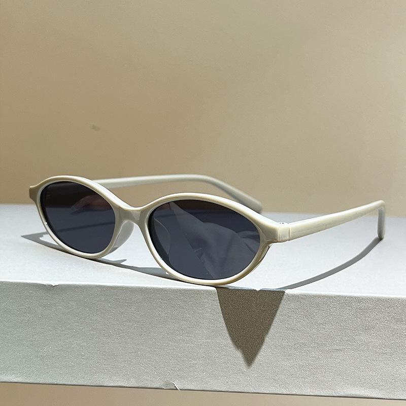 Retro Fashion Oval Small Frame Sunglasses Women'S Street Sunglasses Personalized Trendy Sunglasses