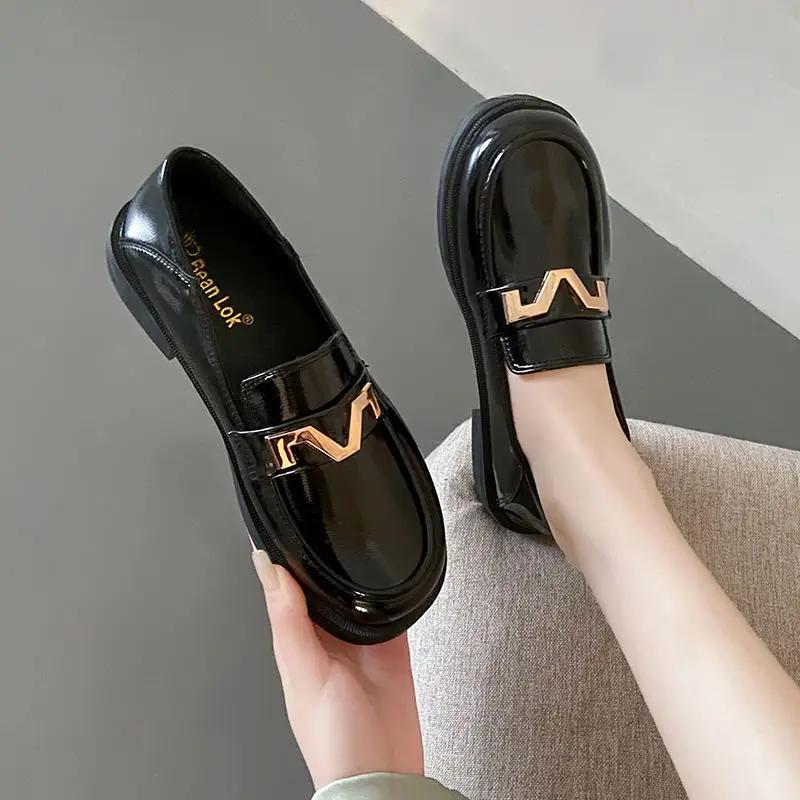 Fashion Mary Jane Gothic Metal Decoration Japanese Style Lolita Matte Loafers with Medium Heels Women's Shoes Round Toe Ladies Footwear