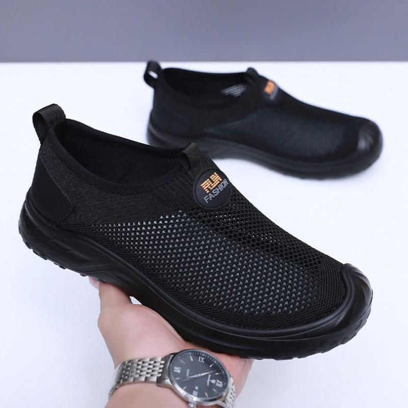 2025 Men's Vulcanized Shoes Comfortable Wear-resistant Slip-on Casual Shoes Summer Mesh Breathable Tennis Shoes Designer Brands