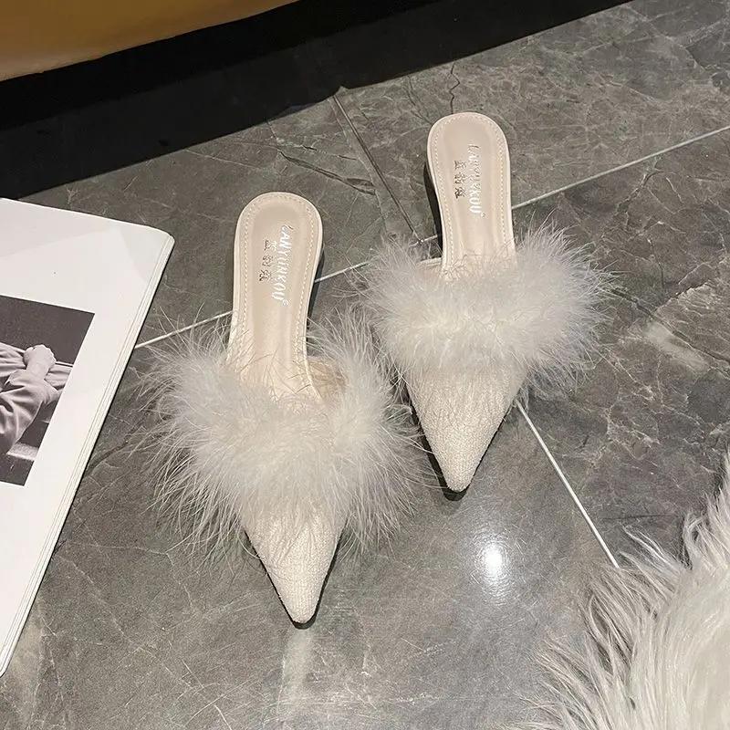 Fashion Outside Shoes Furry Women's Slippers and Ladies Sandals 39 Korea Style Slides Cheap Liquidation High Quality Top Designs Shoe