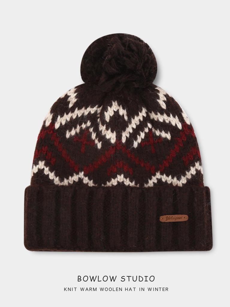 Bonnet Tricoté de Noël Automne & Hiver: Tendance Élégante, Chaleureuse, Polyvalente