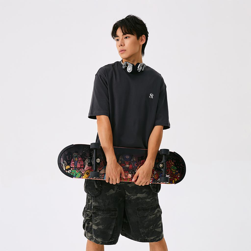 New MLB New York Yankees Basic Collection SS25 T Shirt Unisex Standard Charcoal Gray 3ATSB6153-50CGS