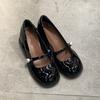 Vintage Mary Jane Single Shoes Pearl Round Head Small Leather Shoes with Thick Heels