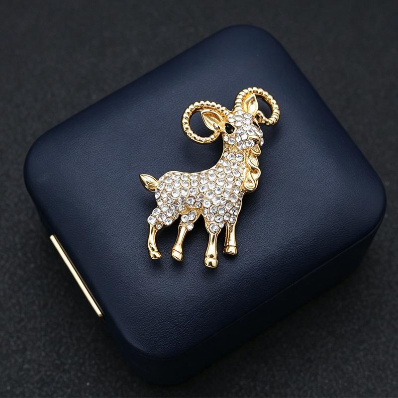 1Pcs Rhinestone Goat Animal Brooch Pins Vintage Pearl Goat Brooches For Women Friends Party Gifts Jewelry Accessories