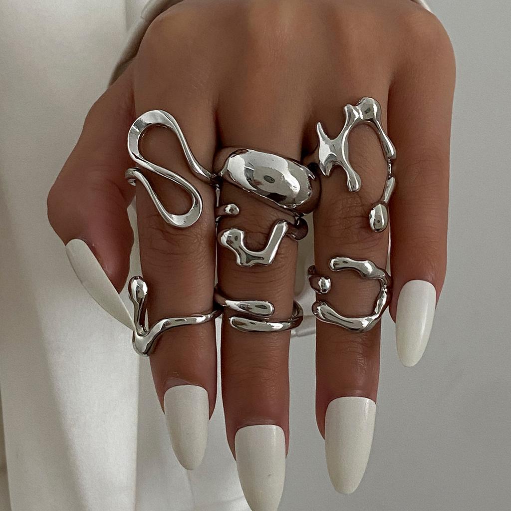 Salircon 7Pcs/Set Trendy Unique Irregular Smooth Ring Women Punk Geometric Gold Color Lava Open Ring Couple Wed Accessories Gift