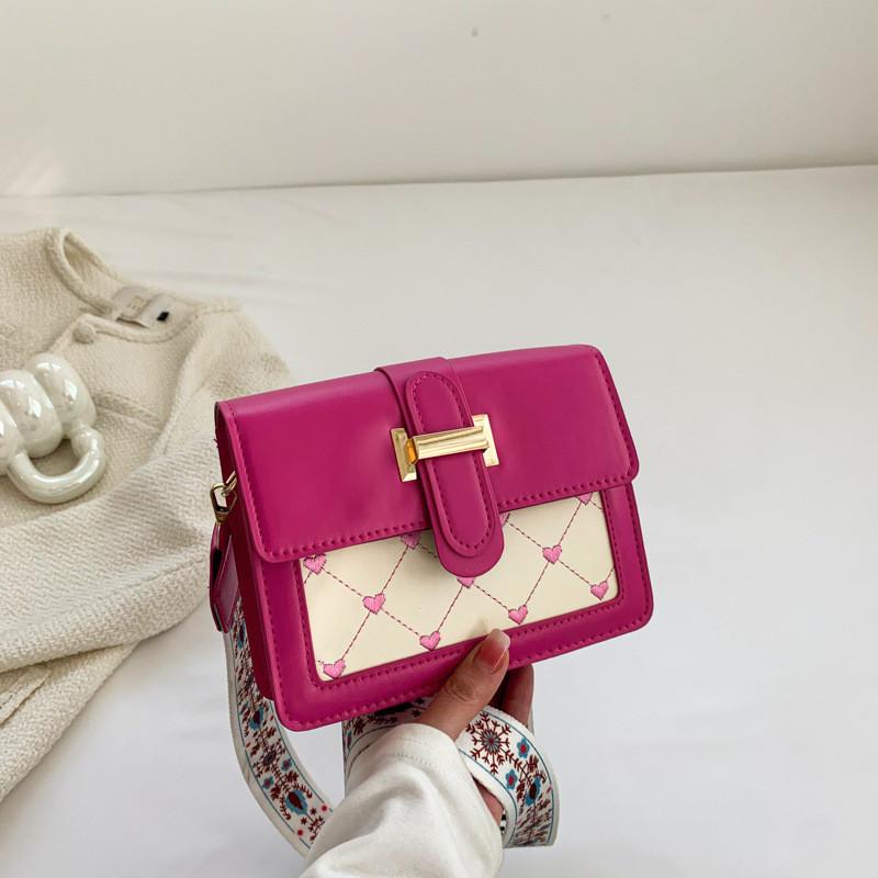 

Trendy Small Square Bag For Women Stylish Casual Shoulder Crossbody Purse In Black White Green Magenta Colors маджента