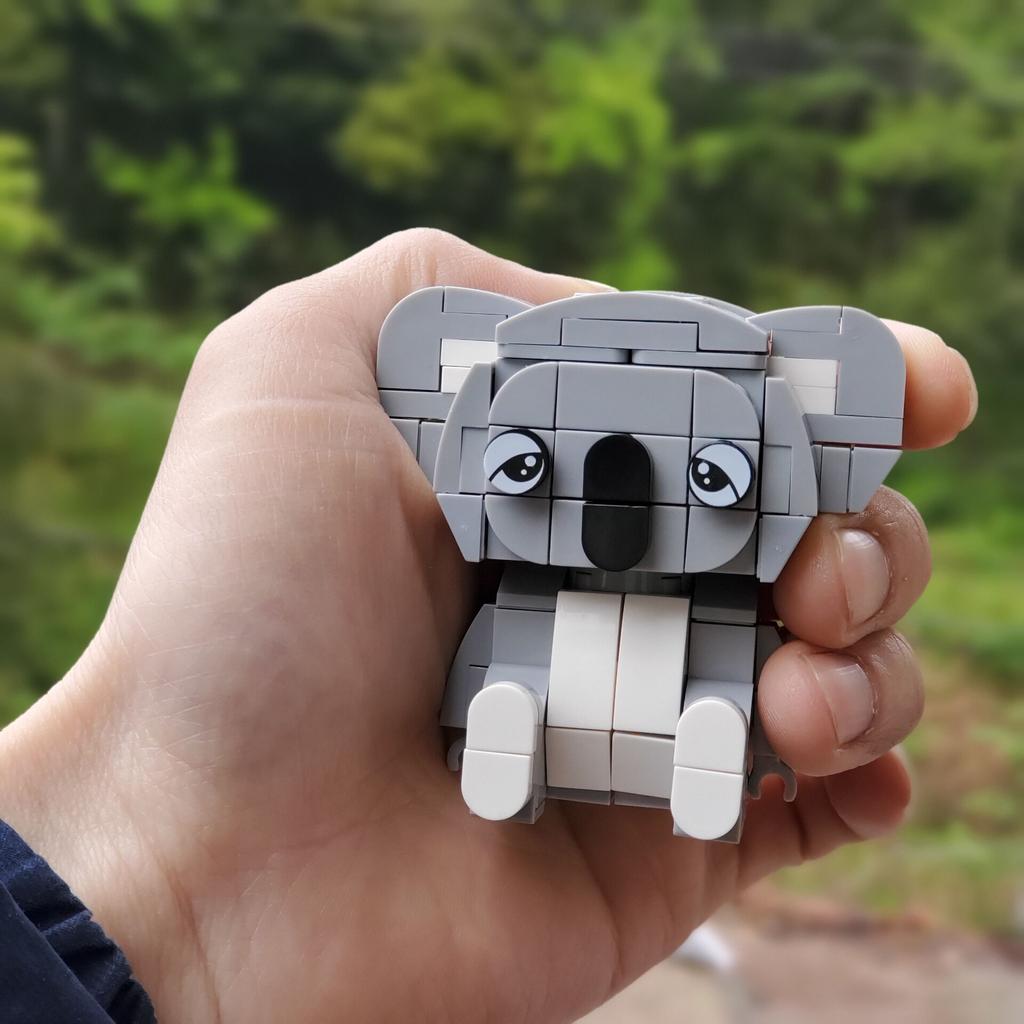 Hsanhe Plastic Blocks Animal Model Corgi Dog Building Assembly Toys Flamingo Educational Coala Children Gifts for Kids