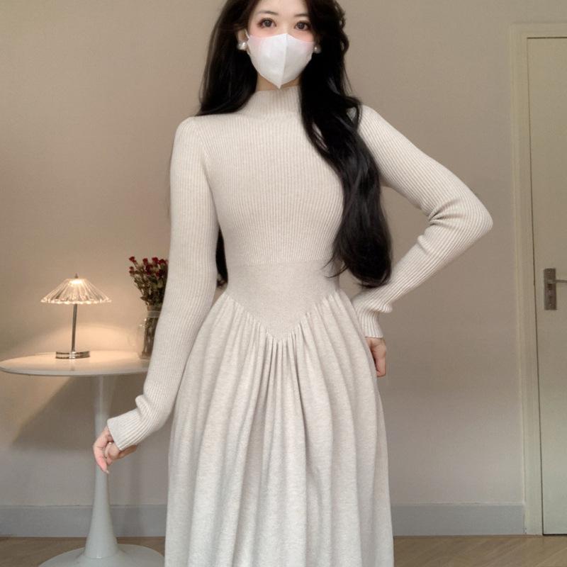 Halbhoher Kragen Schlankmachende Taille Kleiner Mann Fortgeschrittener Sinn Patchwork Gestricktes Unterteil Kleid