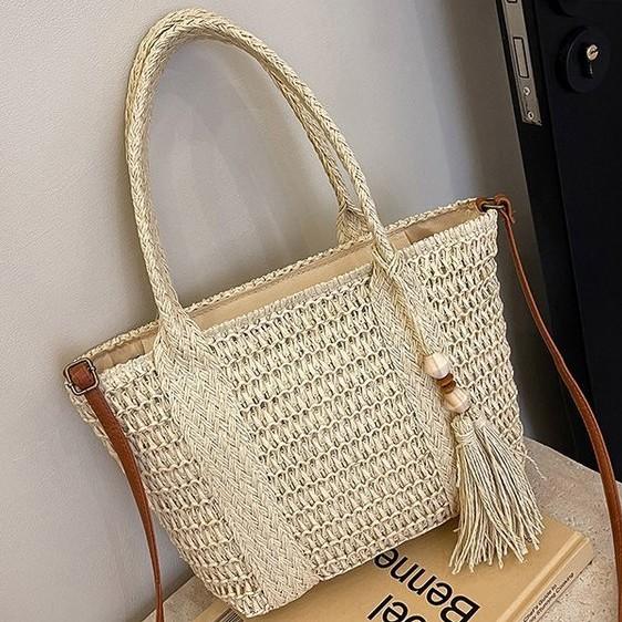 Seaside Vacation Beach Woven Bag Spring New Handheld Straw Bag Commuter Shoulder Messenger Bag Woven Straw Tote Bag for Women