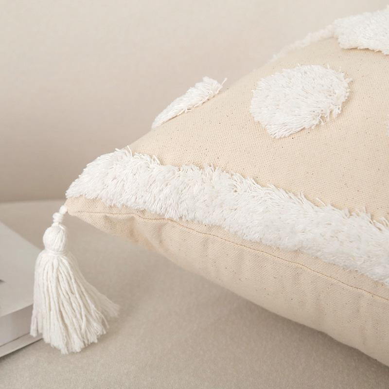 2 Pack Boho Throw Pillow Covers 18x18", Decorative Pillow Covers with Tassels Woven Tufted Bohemian Pillow Covers for Couch Sofa Bedroom Living Room