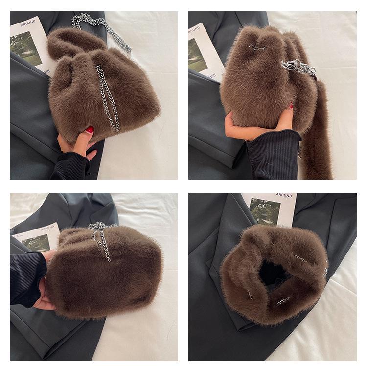 Plüschige Schulter- und Umhängetasche für Damen - Modische, vielseitige, trendige Bucket-Handtasche (Kollektion 2025)