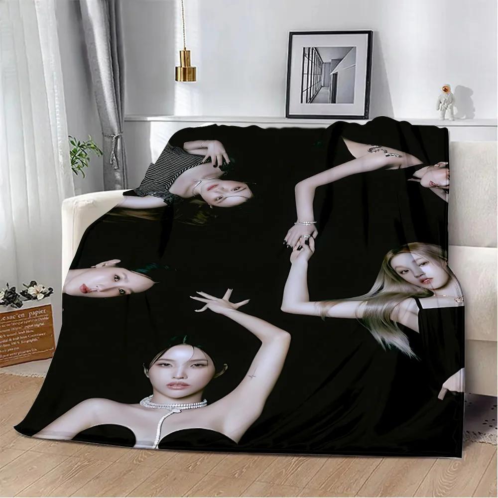 Kpop G I-Dle Printed Blanket Picnic Blankets Warm Blanket Soft And Comfortable Blanket Home Travel Birthday Gift