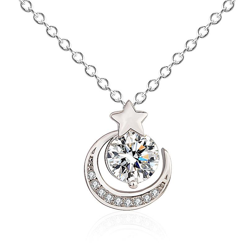 Korean Version of the Moon Necklace Female Girlfriend Clavicle Chain Simple Temperament Flash Drill Star Pendant